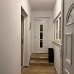 Marta - Free Parking! Apartman *