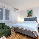 Marta - Free Parking! Apartman Split