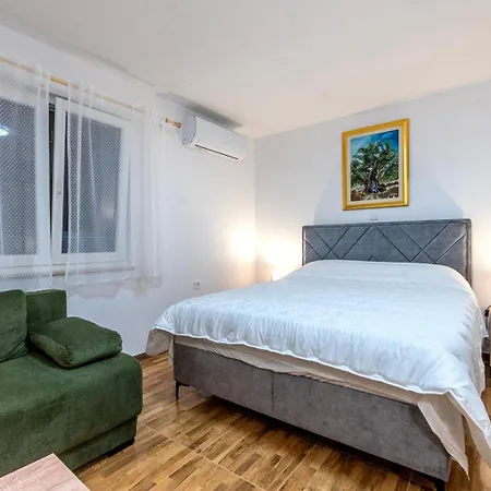 Marta - Free Parking! Apartamento Split