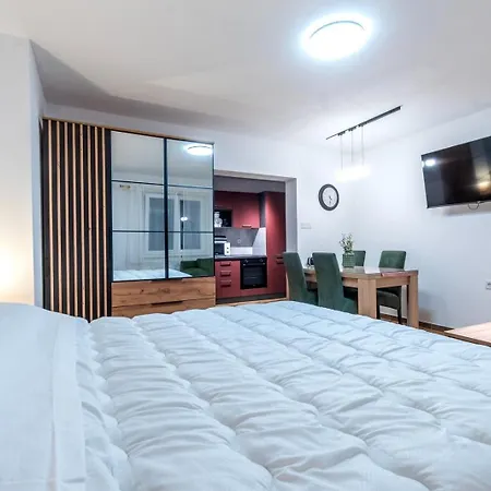 Apartment Apartment Marta - Free Parking! Split